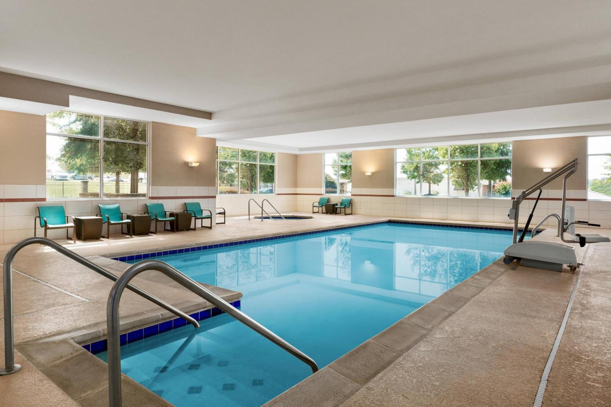 Residence Inn Chattanooga Near Hamilton Place Екстер'єр фото